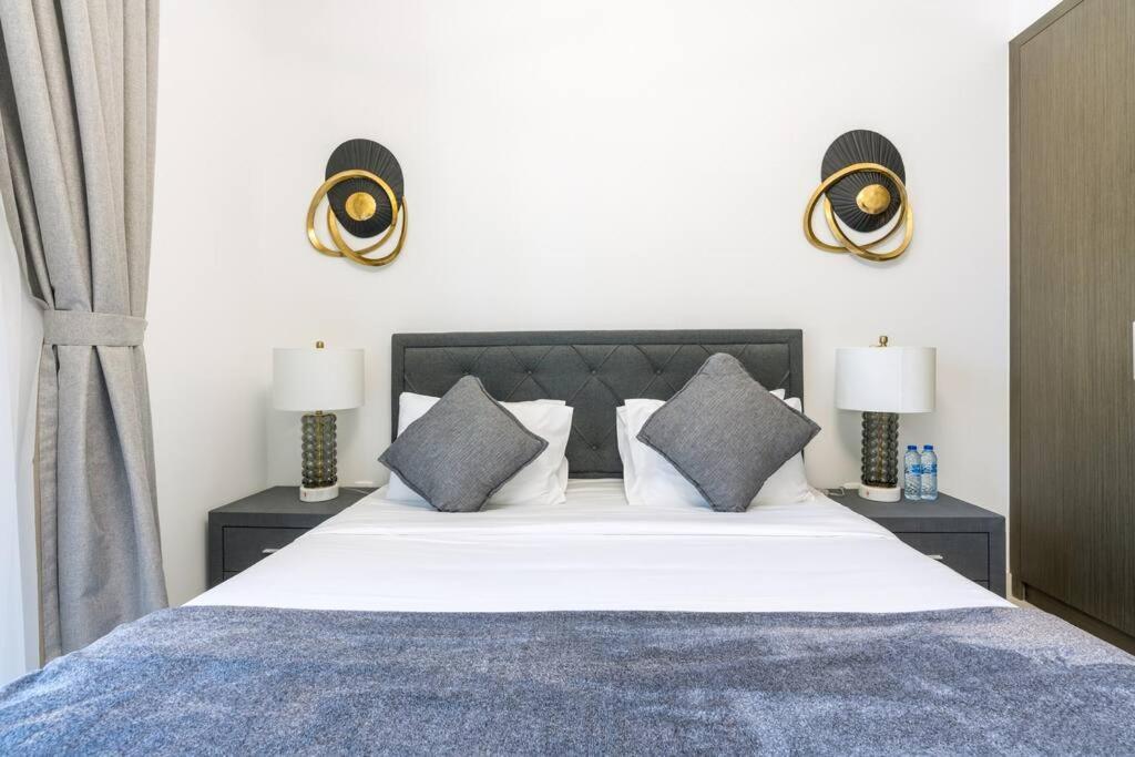 Apartment Luxury 2bedroom Creek Balcony & Views Dubai